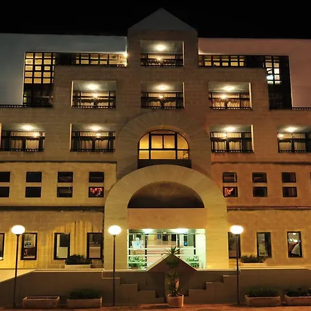 The St. George's Park Hotel 3*