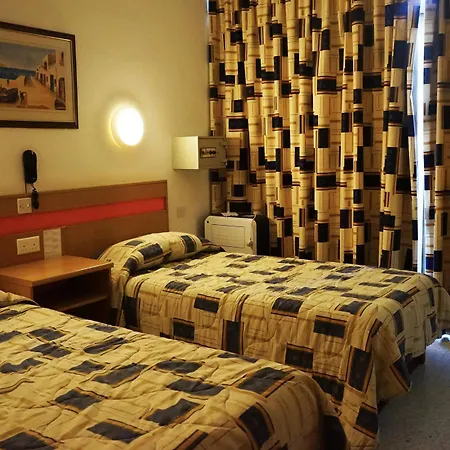 The St. George's Park 3*