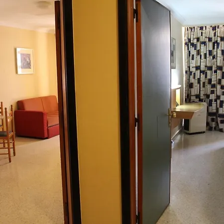 The St. George's Park Otel 3*