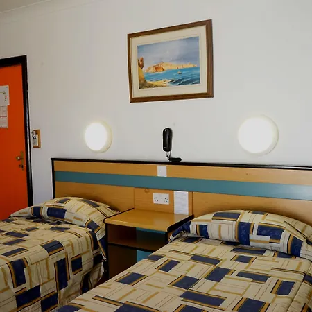 The St. George's Park 3*