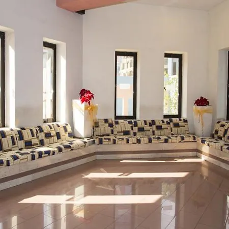 The St. George's Park 酒店 3*